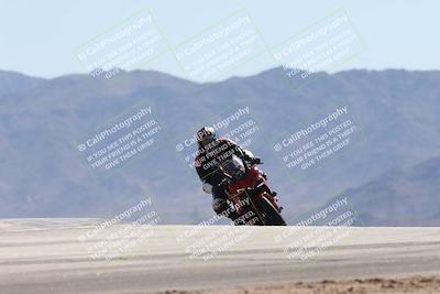 media/Oct-13-2025-Moto Forza (Mon) [[a66d839500]]/3-B Group/Session 4 (Turn 9)/